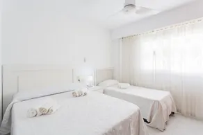Appartement 'Las Alondras' avec piscine partagée, jardin partagé et Wi-Fi - Image 5