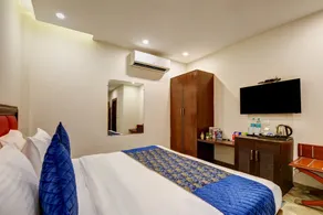 Blu Sapphire Inn Airport Aerocity Hotel - Image 4