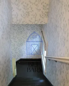 Fairgrounds Farmhouse: Entire home and Pet Friendly - Image 2