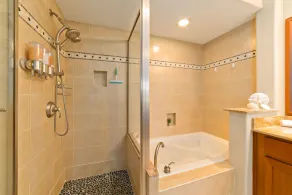 Golfers Dream Condo with Exclusive Golf Deals! - Image 3