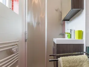 Gîte paisible avec grand jardin près du lac, ping-pong, vélo, climatisation, proche de Nantes et plages - Image 3