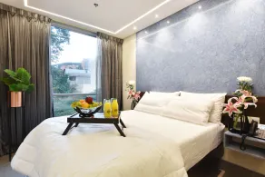 Luxury Room with view - Image 4