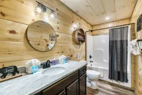 Eagle Splash Vista| Pool Projector, Pet Friendly, Game Room - Image 2