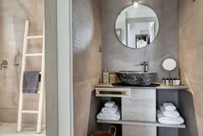 Elegante Villa Lefkada | Piscina Privada | Vista al mar | Vasilikis - Image 2
