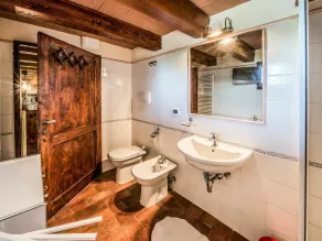 Vacation Home i Cavriglia-monastero med 4 sovrum som kan rymma 8 - Image 5