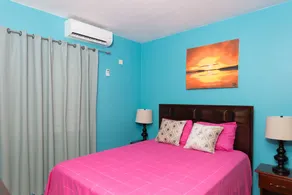 The Hellshire Beach House - Image 5