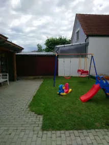 Komfort lejlighed, terrasse, rolig beliggenhed, tæt på centrum, Ferienwohnungen Flora - Image 2
