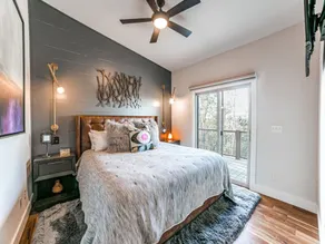 PRIVATE HILL COUNTRY RETREAT, HOT TUB, VALLEY+SUNSET VIEWS, 20 TO FREDERICKSBURG - Image 4