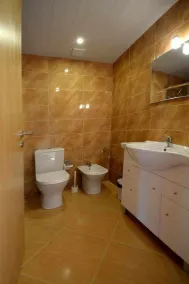 Casa de vacaciones para 17 personas con barbacoa y piscina privada - Image 2