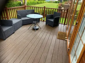 Comfortable lodge with hot tub.internet and netflix - Image 3