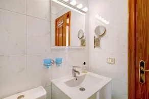 Casa Dos Angeles - Colorful vacation home with 2 terraces and swimming pool. - Image 2