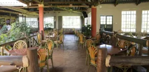 Trotters Hotel - Image 4