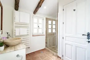 Villa mit atemberabendem Blick über den Zahara-See - Image 4