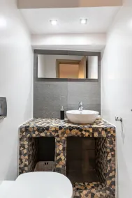 Une maison confortable et confortable dans la ville de Naxos - Image 5