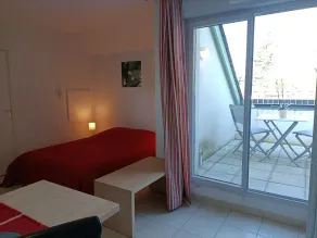 Studio with a terrace in a residential complex with a pool, C65 - Image 5
