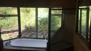 Glastonbury Country retreat - 20 mins from Gympie - Image 5