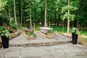 Cut Flower Farm: A Bountiful Getaway for Couples or Small Families. - Image 2