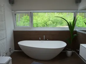 Casa vacanze di lusso direttamente sul lago, comfort naturale in stile moderno - Image 3