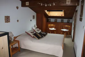 Apartment sleeps 6 with mezzanine - Image 3