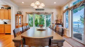 Five Gates: Lakeside Paradise! Seneca Lake Luxury Home! - Image 4