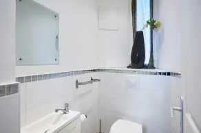 SunlightProperties L'ARTISTE: un appartement de charme près du Port de Nice - Image 5