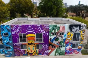 Boutique BLDG 7BR/12BA - in Wynwood near MIA Beach - Image 2