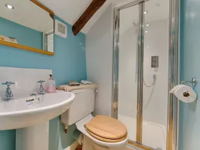 HOPE COTTAGE, pet friendly, country holiday cottage in Riddlecombe - Image 3