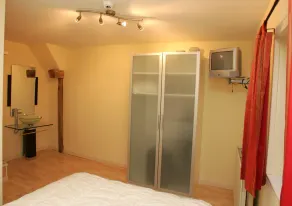 Beautiful, very quiet vacation rental - Image 5