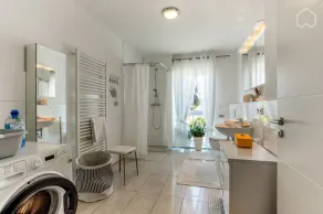 1 Bedroom Apartment in Haan - Image 4