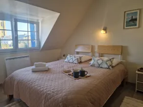 Charming house in the heart of the village - Image 5