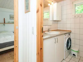 Quaint Holiday Home near Glesborg with Roofed Terrace - Image 2