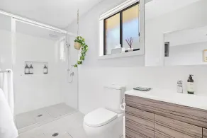 Mala Retreat Chardonnay Studio 5* Clean & Cosy - Image 2