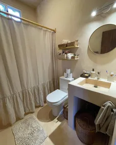 Stunning 3 bedrooms - Image 2