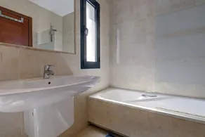 Villa luminosa y espaciosa, con piscina privada climatizada - Image 4
