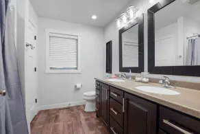 Brand New 2021 4 BR + den Lake House minutes to world class golf.   - Image 2