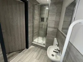 6Adelphi - Image 2