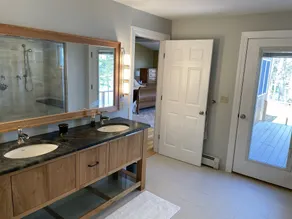 Private Lakefront Gem Within Minutes of Baxter State Park - Image 2