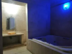 Habitación A/A, Jacuzzi, Balcón con vista al Mar, Alberca con Jacuzzi - Image 3