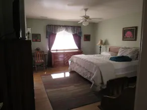 BEAR CREEK Faste ejendom og ejendomsadministration præsenterer dette land KLUB HJEM - Image 5