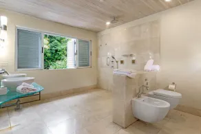 Landmark House & Cottage - Image 5