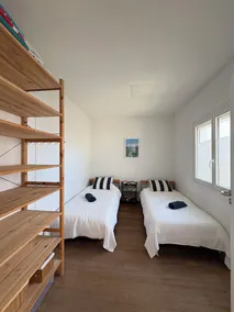 Single-storey house in town center, 400m from beaches - Image 5