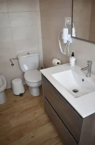 La casa de la Raval - Image 4