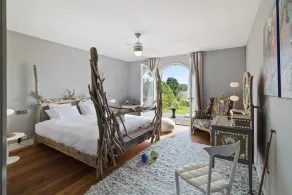 Villa Arguibel in Guethary: 5 Bedrooms, Garden, Mountain View, 1,600 Meters from the Beach - Image 3