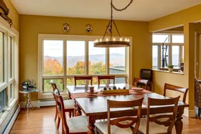 Luxury Mountaintop Estate – Spacious Retreat with Breathtaking Views - Image 2