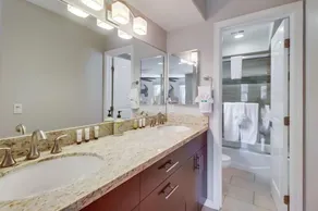 360 Ocean+Bay+City Views * 3 Levels+Sky Deck * A/C - Image 3