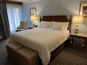 Lovely condo with water & golf course view - Image 5