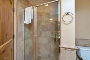 Cozy, Comfortable And Two King Beds, Perfect For Two Families To Enjoy! Silver Mountain Condo 207 Condo - Image 3