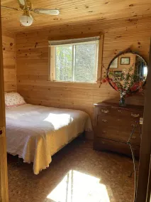 Rustic Comfy Cottage in the heart of NS Ocean Playground. Walk to Beach. - Image 4