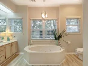 Spacious Home, Private Pool, Ocean Views, Steps to the Beach - Image 3
