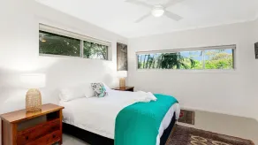 Welcome to \"Buddha Beach House,\" the perfect beach retreat in coastal haven Sawtell. - Image 3